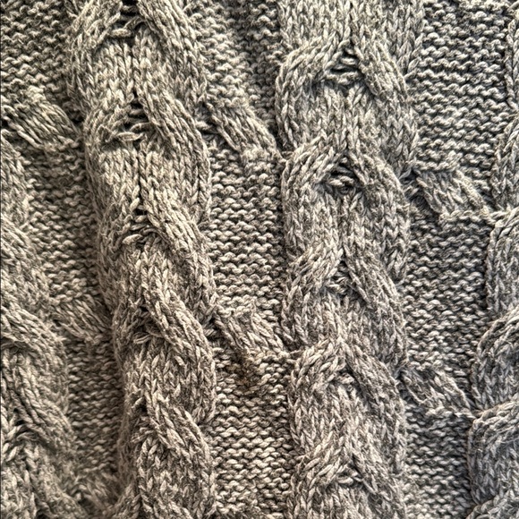 Cozy Gray Cable Knit Sweater - Picture 3 of 6